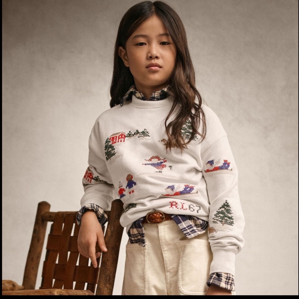 Polo Ralph Lauren Girls Embroidered Winter Scene Sweatshirt NWT Size M (8–10)
